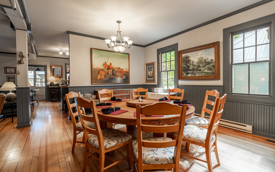 More Photos Of 129 Gothic Ave, Crested Butte Hotel For Sale