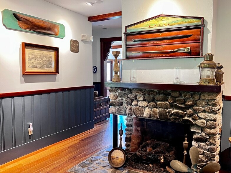 More Photos Of 3063 Bristol Rd, New Harbor Hospitality For Sale