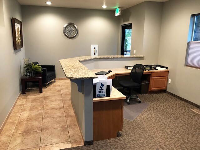 More Photos Of 3724 N Plantation River Dr, Boise Office For Sale