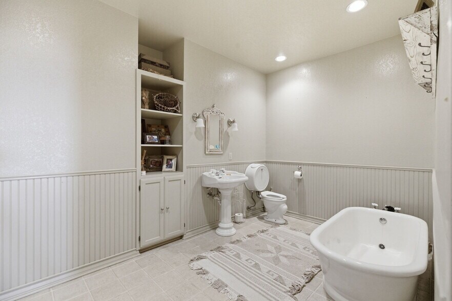 More Photos Of 40455 Interstate 10 W, Boerne Land For Sale