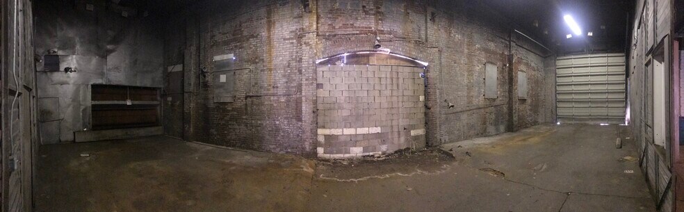 More Photos Of 147 Nebraska, Memphis Warehouse For Sale