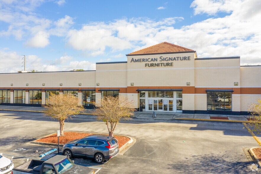 More Photos Of 700-730 Sand Lake Rd, Orlando General Retail For Sale