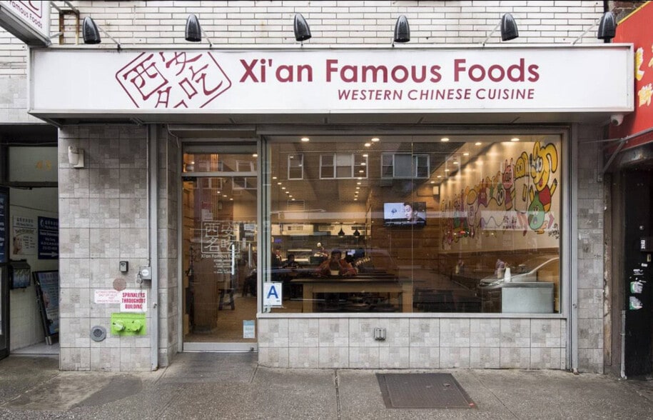 Primary Photo Of 45 Bayard, New York Storefront Retail Residential For Lease