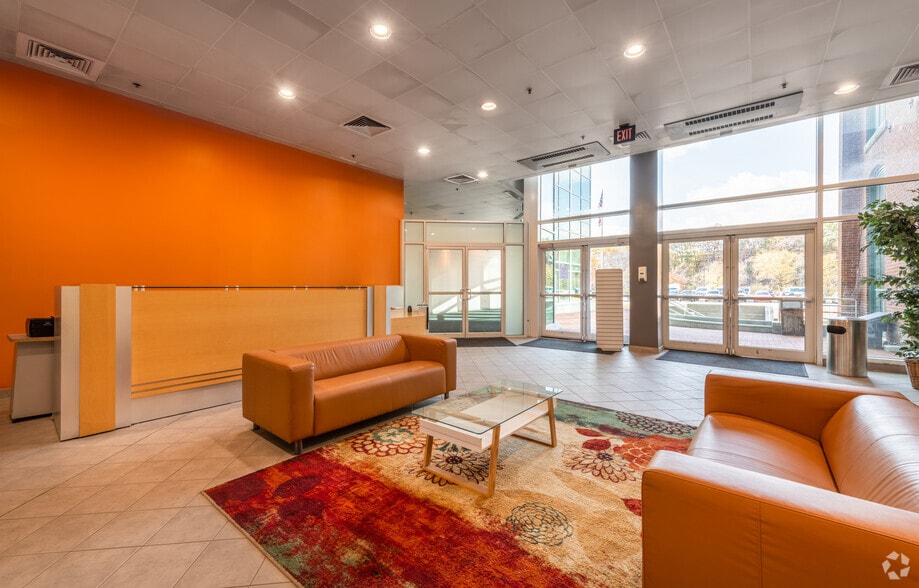 More Photos Of 46 Stafford St, Lawrence Unknown For Lease