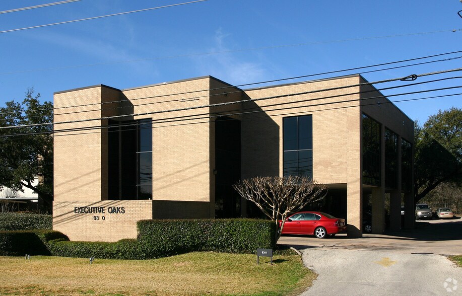 More Photos Of 9300 Jollyville Rd, Austin Office For Lease