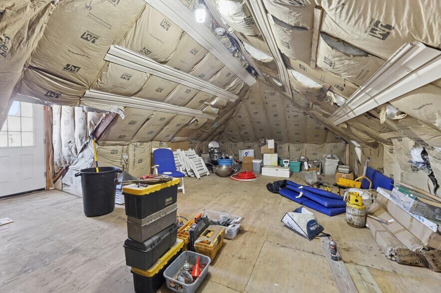 More Photos Of 57 Leuning St, South Hackensack Warehouse For Sale