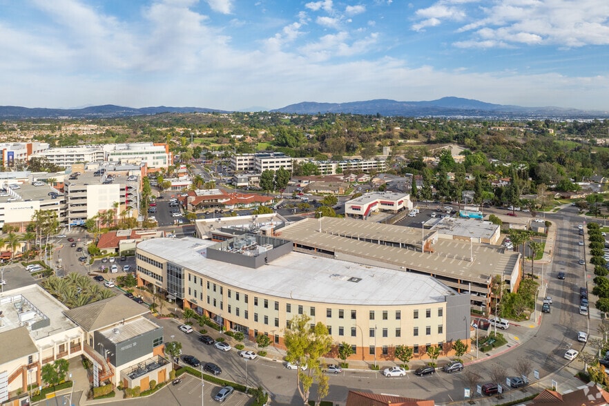 More Photos Of 1950 Sunny Crest Dr, Fullerton Medical For Lease
