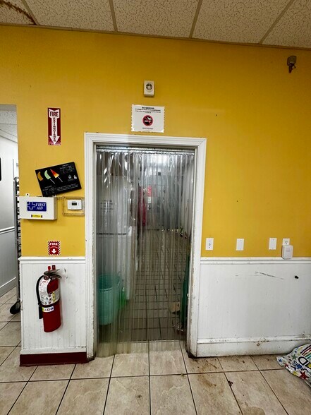 More Photos Of 386 Columbia Rd, Hanover General Retail For Lease