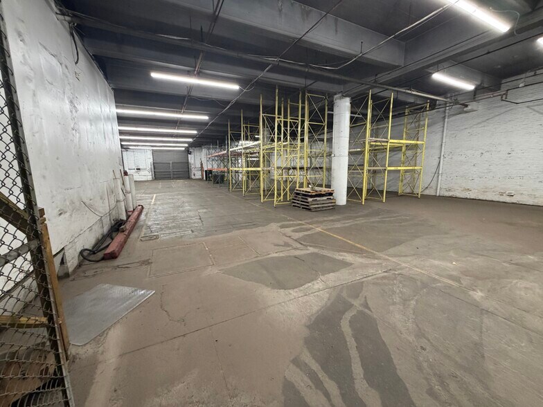 More Photos Of 529-545 Raymond Blvd, Newark Warehouse For Sale