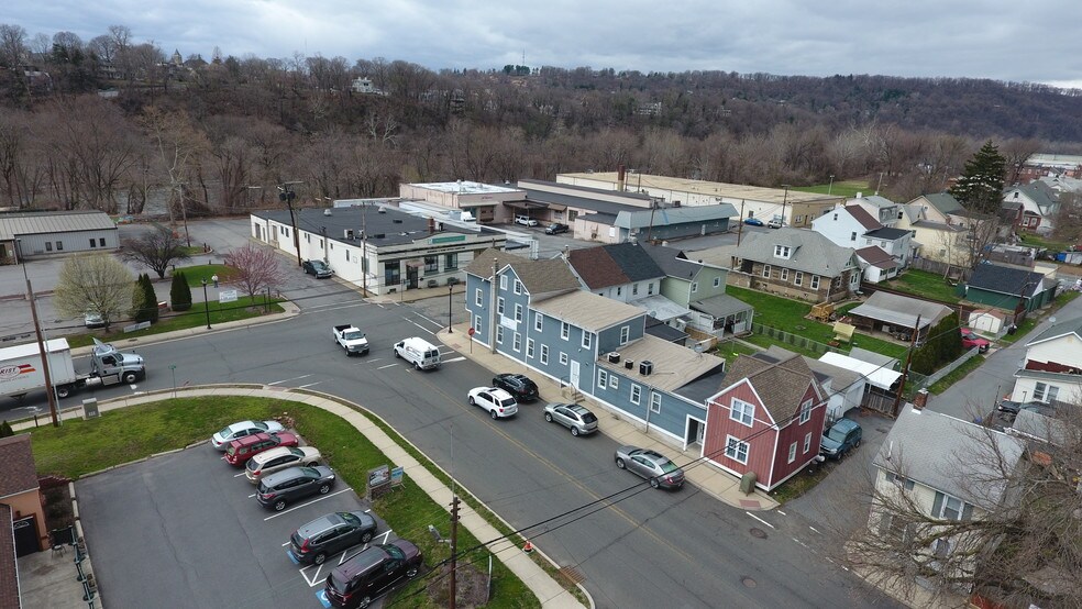 More Photos Of 80 Broad St, Phillipsburg Office Residential For Sale