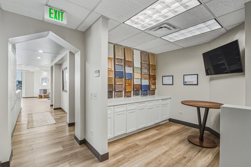 More Photos Of 5801 Logan St, Denver Research And Development For Lease