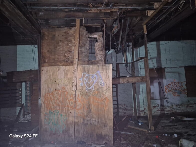 More Photos Of 1301 N Wolfe St, Baltimore Warehouse For Sale