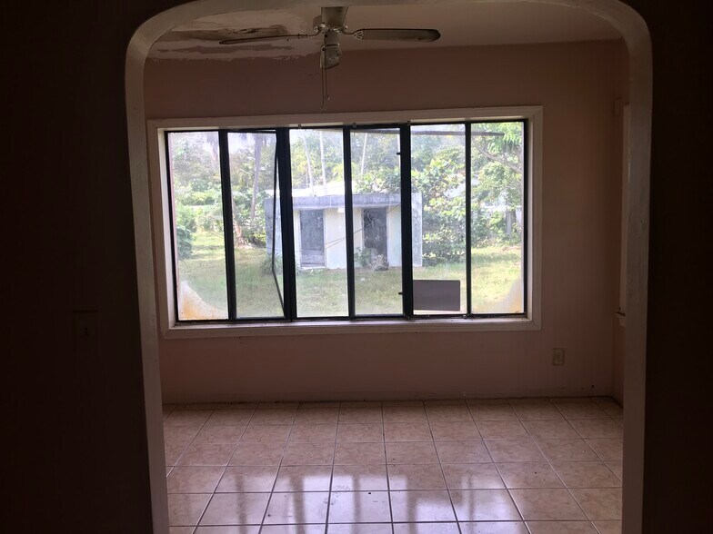 More Photos Of 12040-12042 W Dixie Hwy, Miami Land For Sale