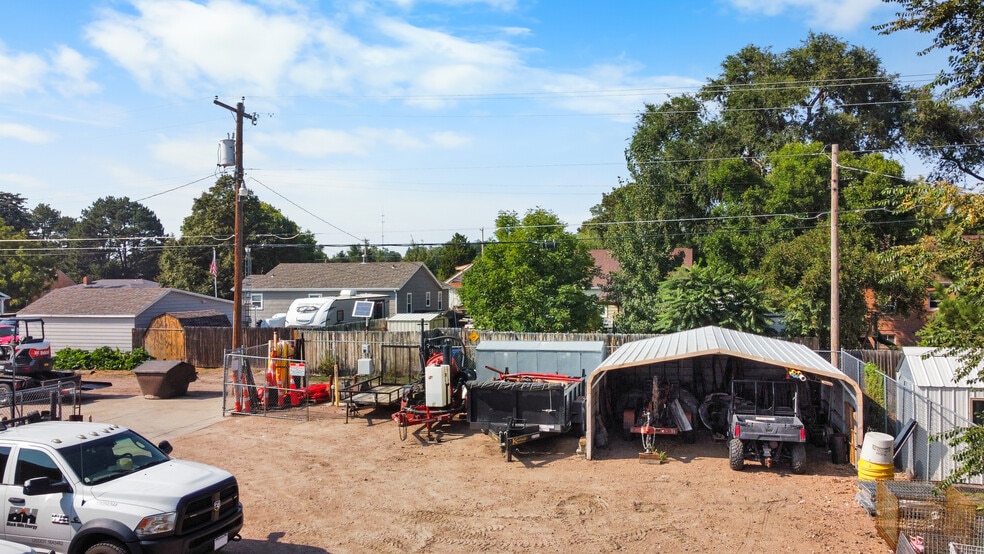 More Photos Of 603 E 2nd St, Ogallala Showroom For Sale