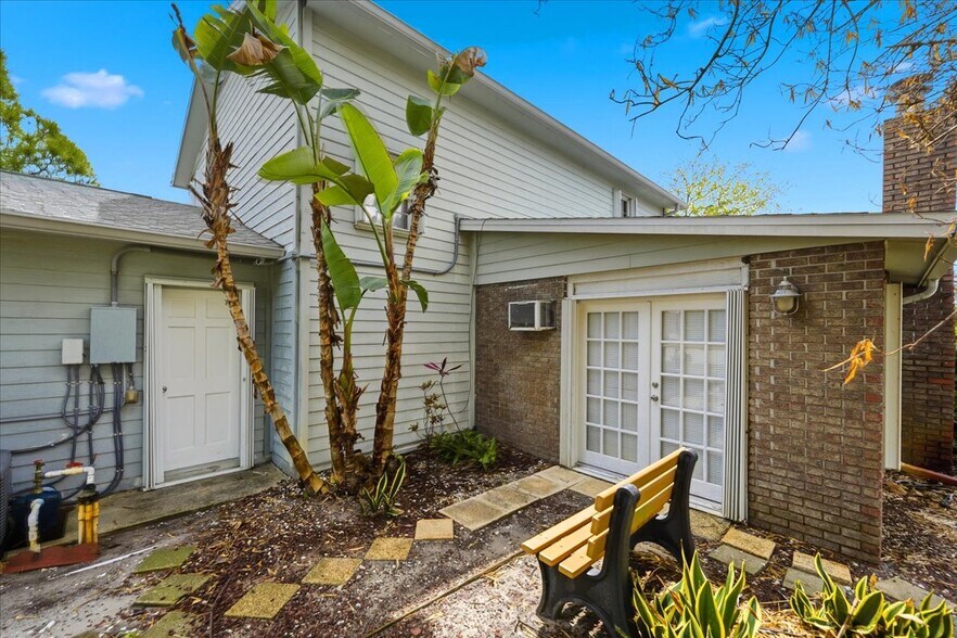 More Photos Of 1514 SE Port St Lucie Blvd, Port Saint Lucie Office For Sale