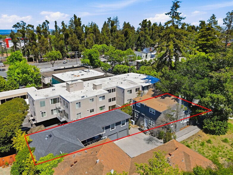 Primary Photo Of 1124 Douglas Ave, Burlingame Apartments For Sale
