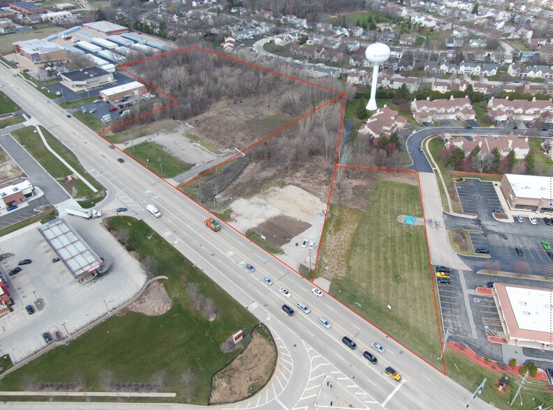 More Photos Of 2101 E Algonquin Rd, Algonquin Land For Lease