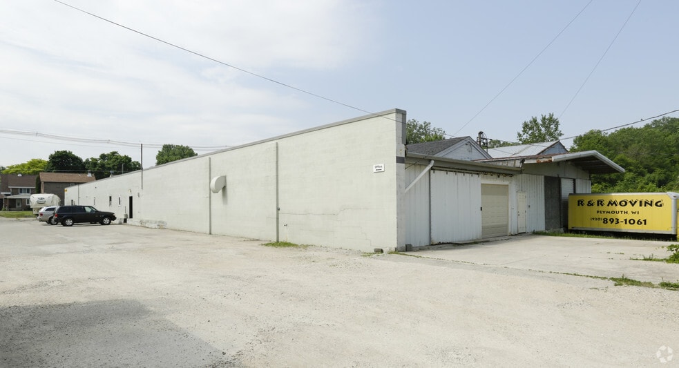 More Photos Of 20 Frederick St, Plymouth Warehouse For Lease