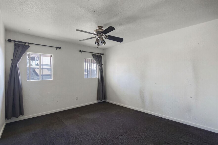 More Photos Of 7916 S Central Ave, Los Angeles Storefront Retail Residential For Sale