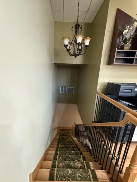 More Photos Of 16612 W 159th St, Lockport Office For Sale