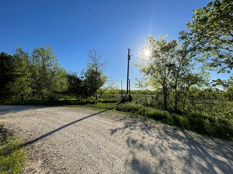 More Photos Of 1127 Lcr 607, Groesbeck Land For Sale