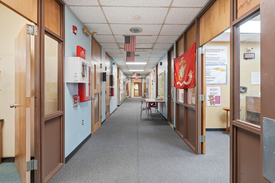 More Photos Of 221 E 12th Ave, Homestead Schools For Lease