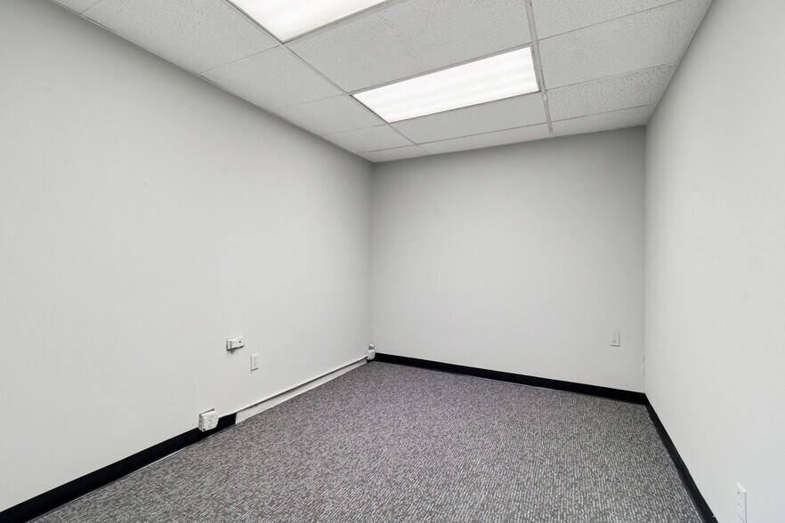More Photos Of 715 McDuff Ave, Jacksonville Storefront Retail Residential For Sale