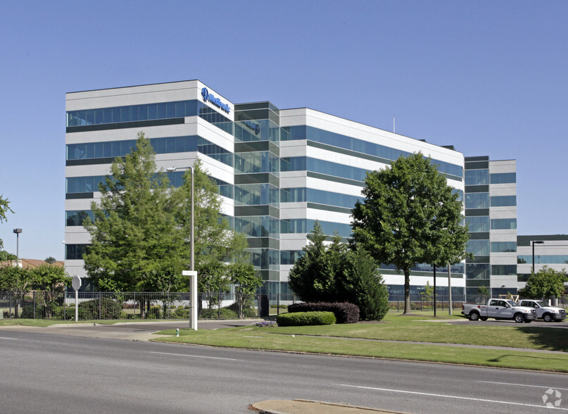 Primary Photo Of 1770 Pyramid Pl, Memphis Office For Lease