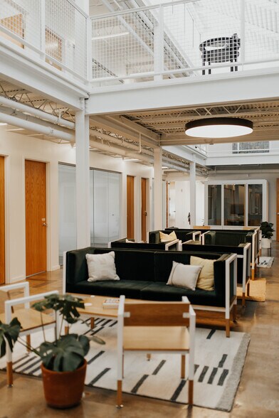 More Photos Of 1214 N Hudson Ave, Oklahoma City Loft Creative Space For Lease