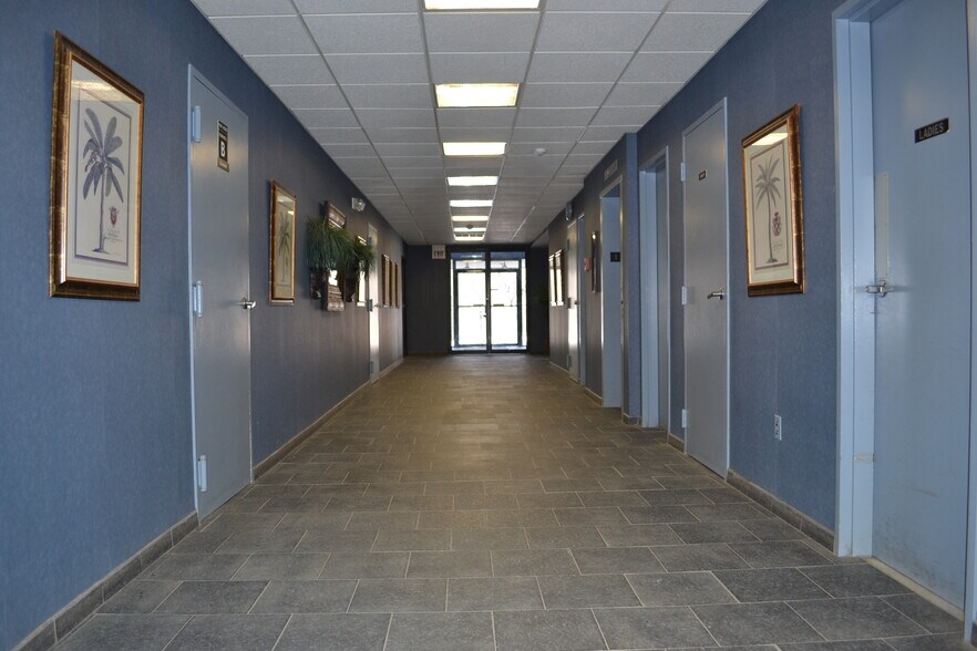 More Photos Of 545 Island Rd, Ramsey Medical For Lease