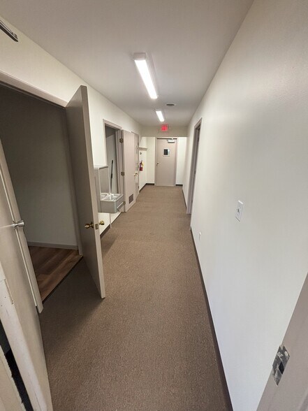 More Photos Of 131 Ash Dr, Kimball Township Warehouse For Lease