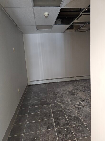 More Photos Of 629 Broadway, Bayonne Medical For Sale