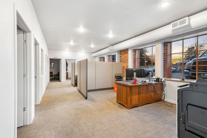 More Photos Of 102 S Euclid Ave, Sandpoint Medical For Lease