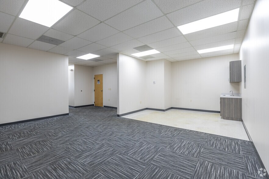 Photo of 1st Floor Ste 5890