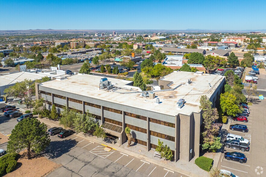 More Photos Of 2340 Alamo Ave SE, Albuquerque Office For Lease