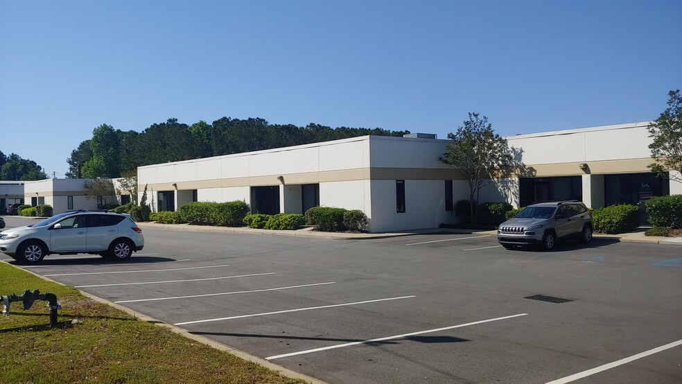 Primary Photo Of 3125 Ashley Phosphate Rd, North Charleston Showroom For Lease