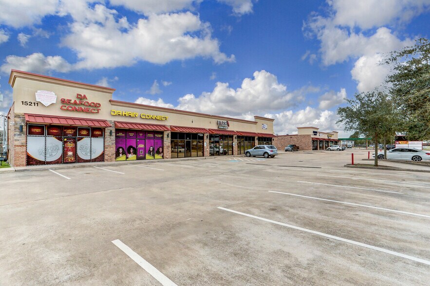 More Photos Of 15211 Fondren Rd, Missouri City Unknown For Lease