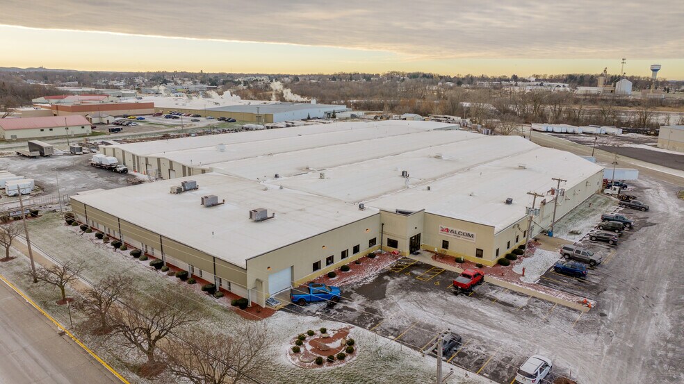 Primary Photo Of 857 W State St, Hartford Warehouse For Sale