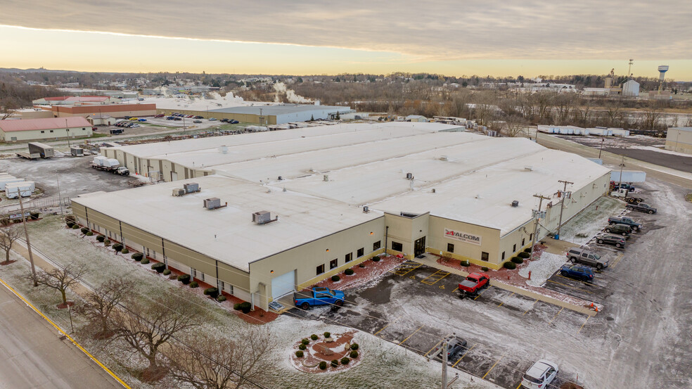 Primary Photo Of 857 W State St, Hartford Warehouse For Sale