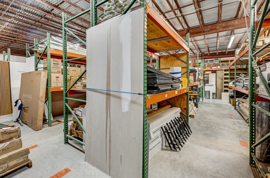 More Photos Of 12870 US Hwy 98, Miramar Beach Showroom For Sale