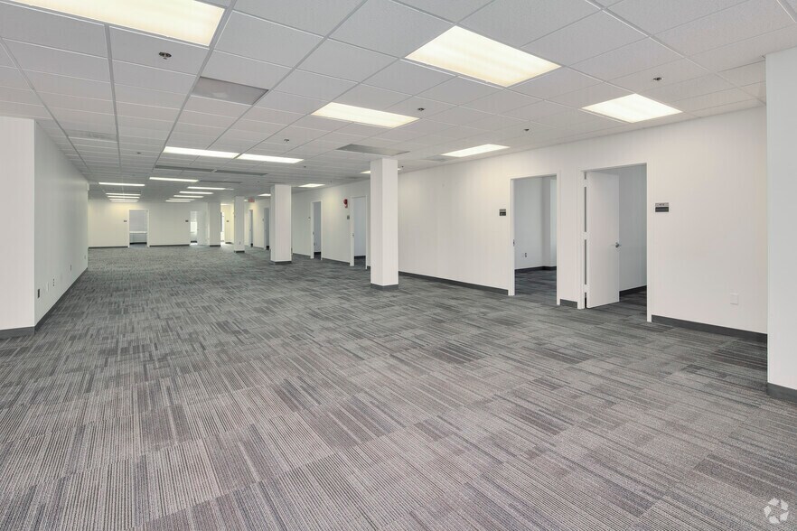 More Photos Of 10210 Greenbelt Rd, Lanham Office For Sale
