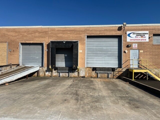 More Photos Of 2349 Plastics Dr, Gastonia Manufacturing For Lease