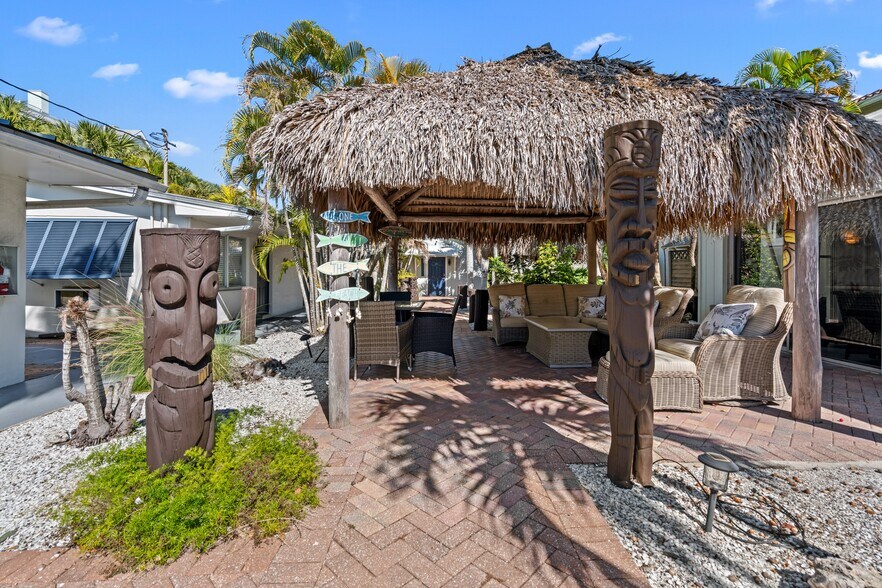 More Photos Of 4330 Bonita Beach Rd, Bonita Springs Hotel For Sale