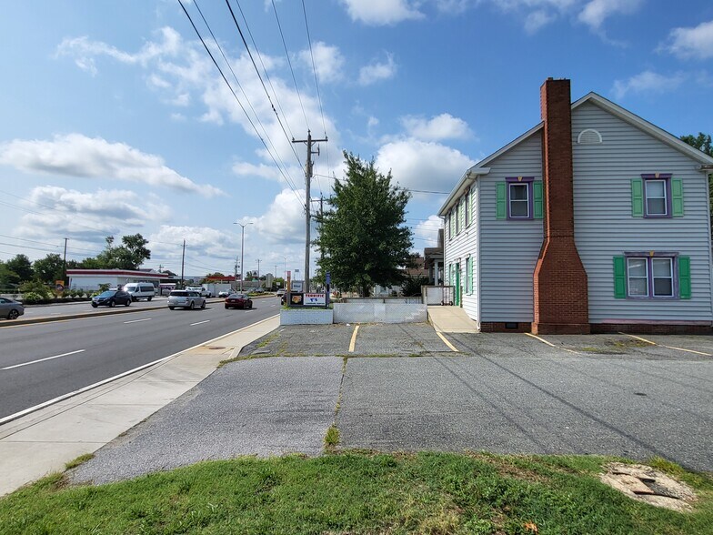 More Photos Of 203 Sunburst Hwy, Cambridge Office For Sale