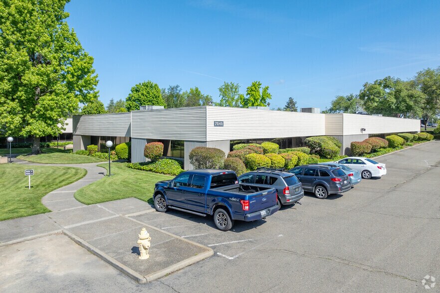 More Photos Of 7840 Madison Ave, Fair Oaks Office For Sale