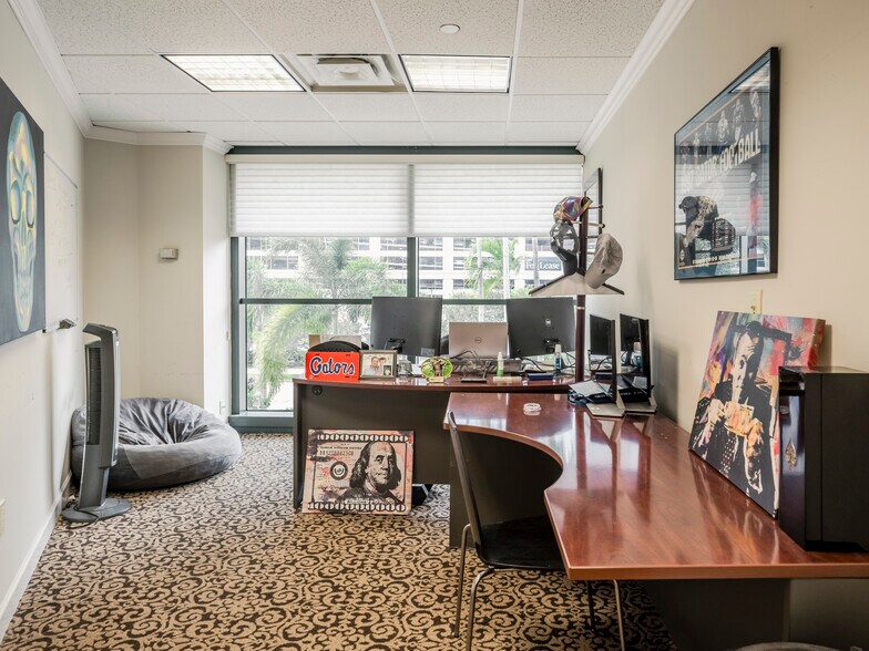 More Photos Of 200 S Andrews Ave, Fort Lauderdale Medical For Sale