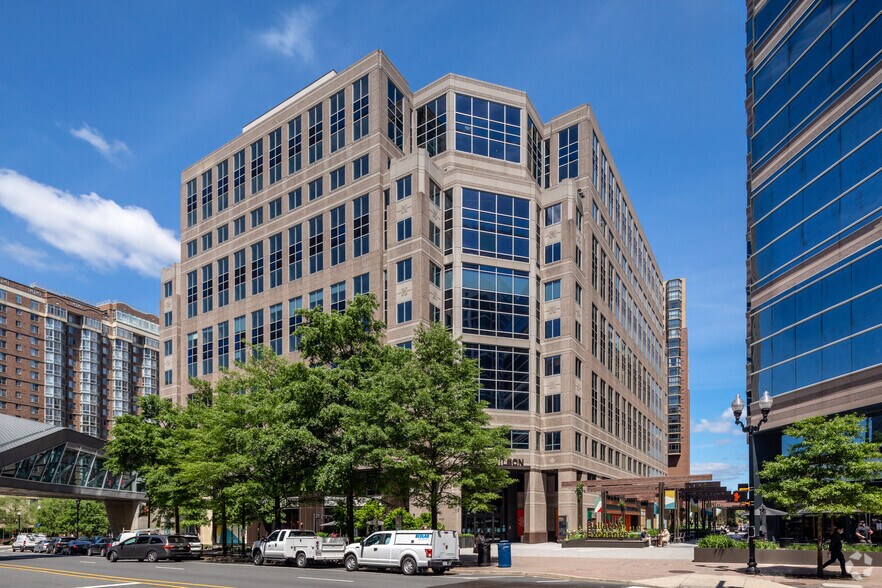 More Photos Of 4201 Wilson Blvd, Arlington Office For Sale