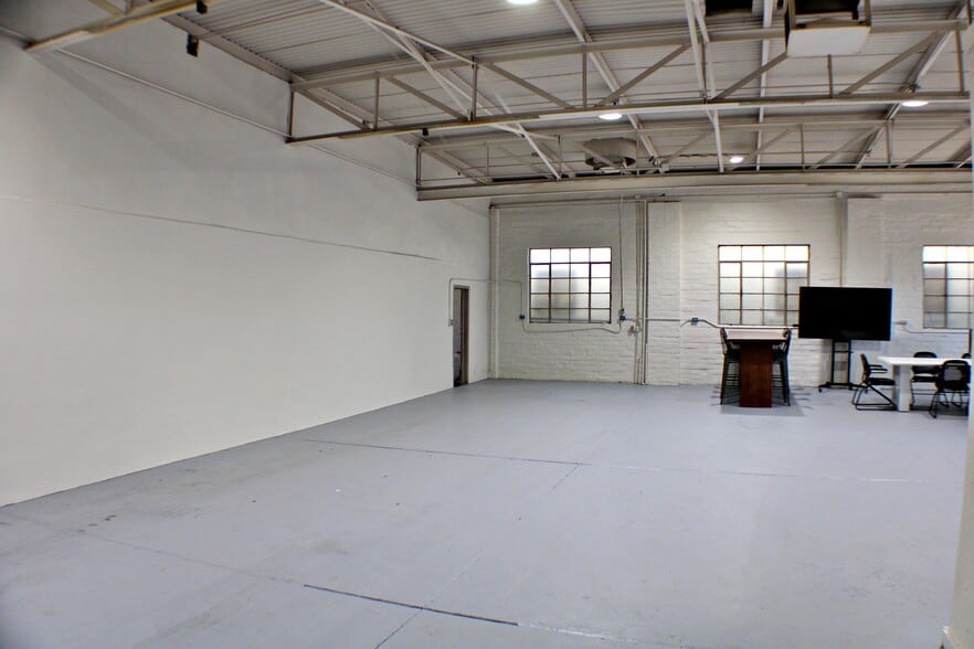 More Photos Of 1500 Wyoming Ave, El Paso Auto Repair For Sale