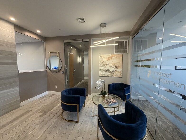 More Photos Of 101 Broadway, Brooklyn Office For Lease