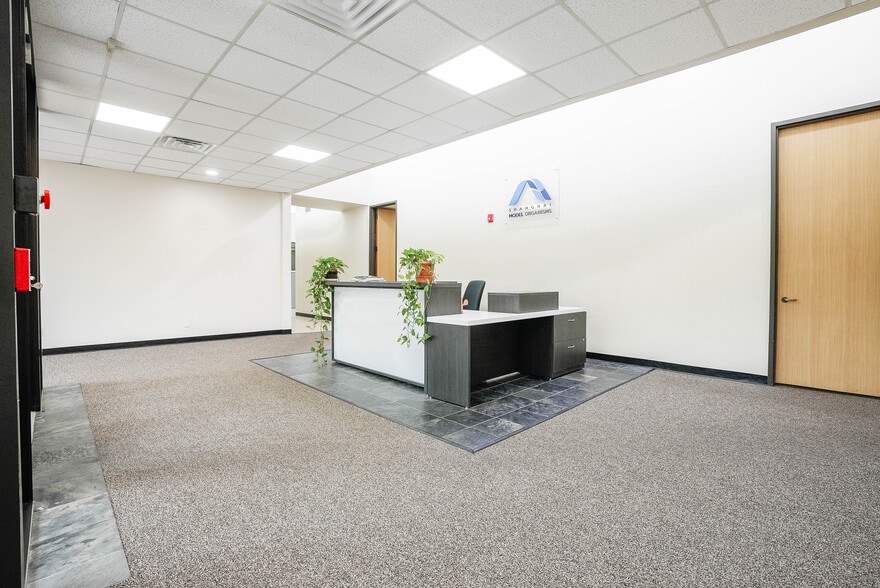 More Photos Of 10410 Corporate Dr, Sugar Land Coworking Space